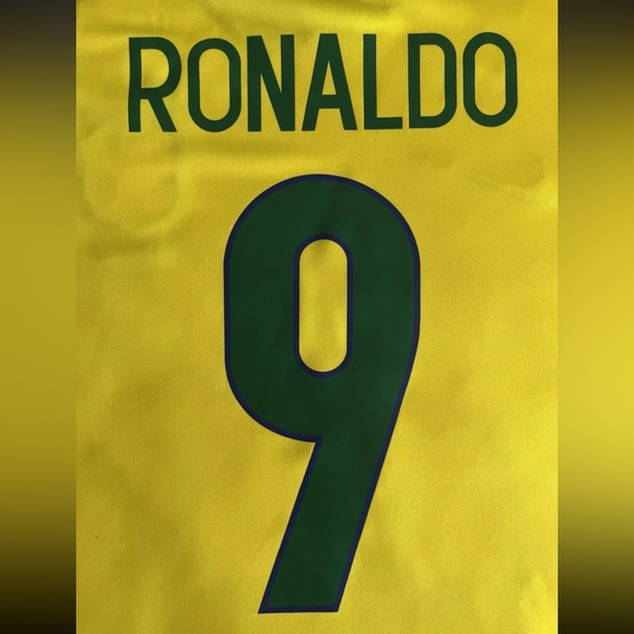 Ronaldo #9 Brazil Retro M-XL Yellow Home Soccer Jersey 1998 - Picture 3 of 4